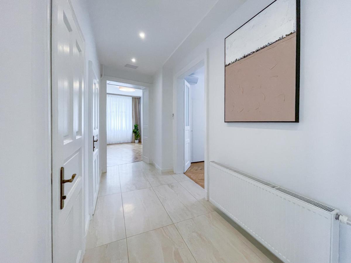 Elysian Apartment Pozsony Kültér fotó